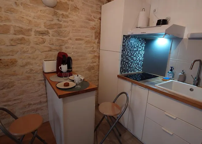 Clos Des Perrieres Cosy T2 Centre Gare Appartement *